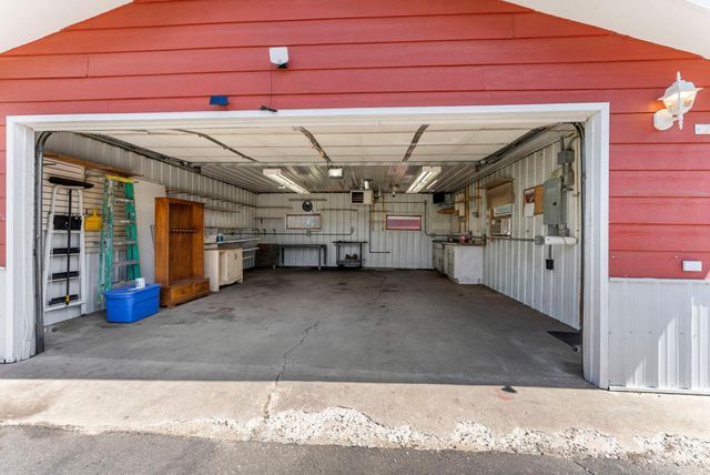 33103 Flanders Street NE, Cambridge, MN 55008