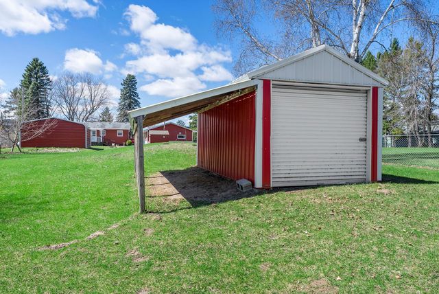 33103 Flanders Street NE, Cambridge, MN 55008