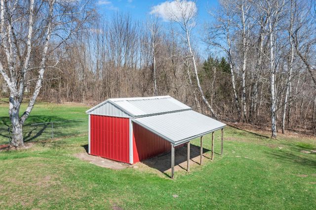 33103 Flanders Street NE, Cambridge, MN 55008