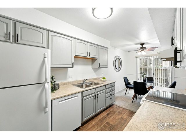 9857 Lane St, Thornton, CO 80260