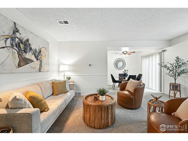 9857 Lane St, Thornton, CO 80260