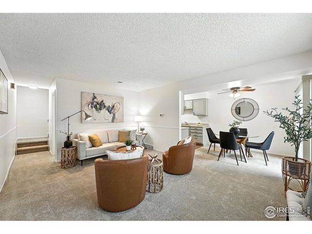 9857 Lane St, Thornton, CO 80260