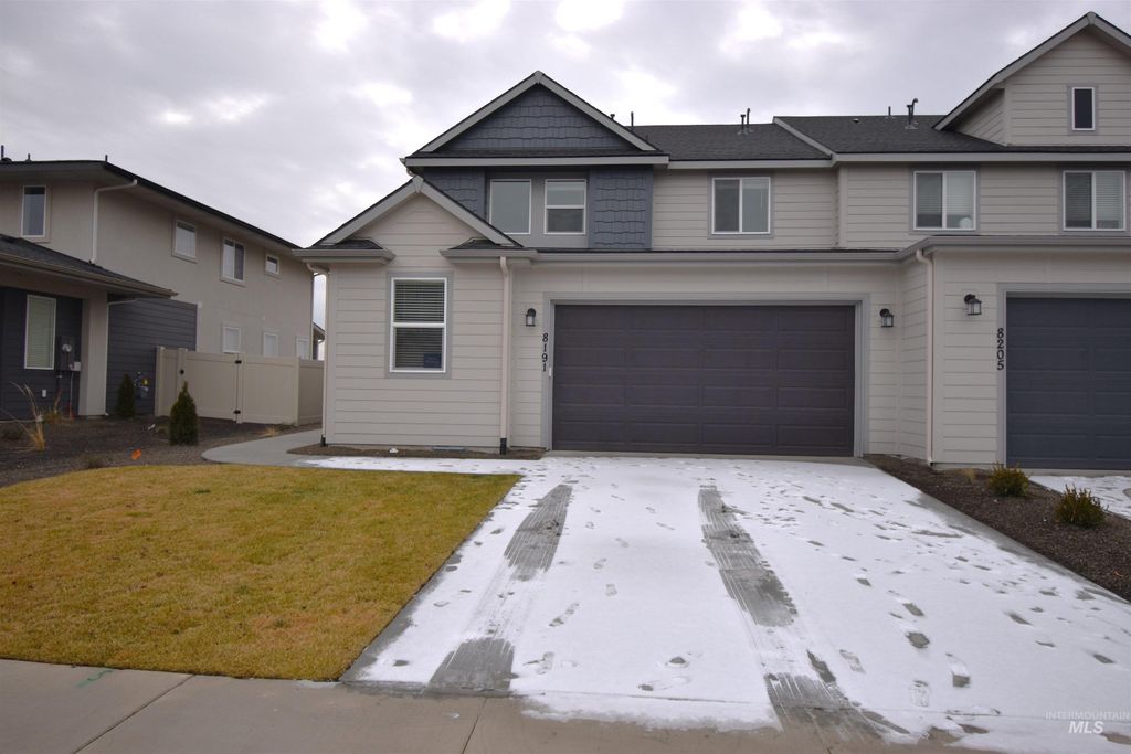 8191 W Grey Alder Dr, Eagle, ID 83616