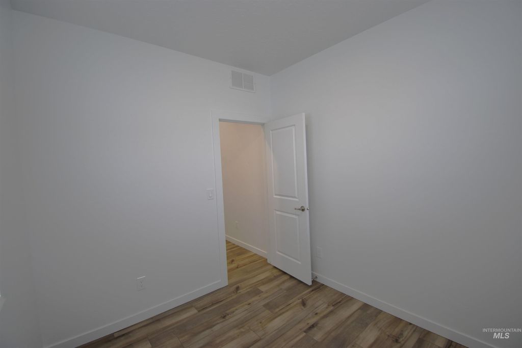 8191 W Grey Alder Dr, Eagle, ID 83616 photo 13