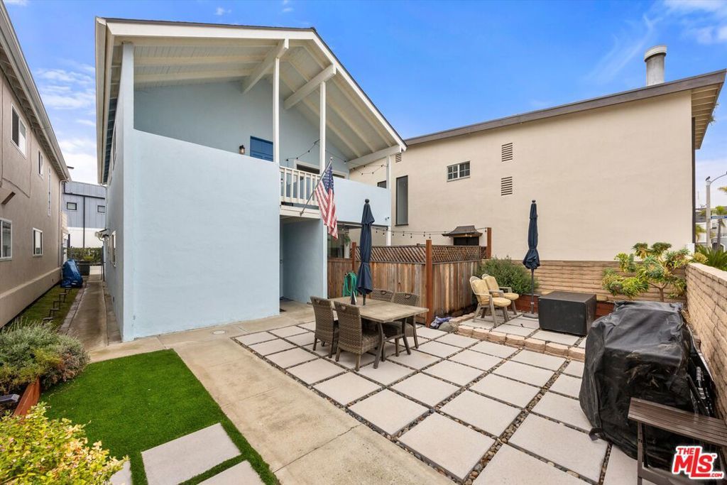 211 Cypress Street, Newport Beach, CA 92661 — photo 3