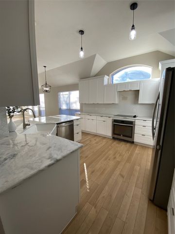 6804 Braeview Drive, Fort Worth, TX 76137