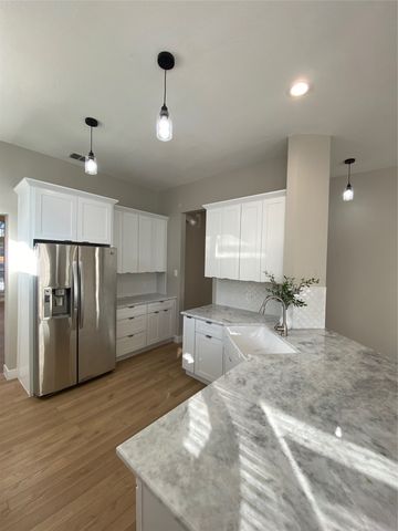 6804 Braeview Drive, Fort Worth, TX 76137