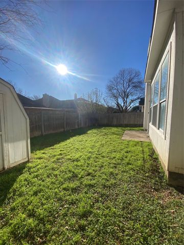 6804 Braeview Drive, Fort Worth, TX 76137