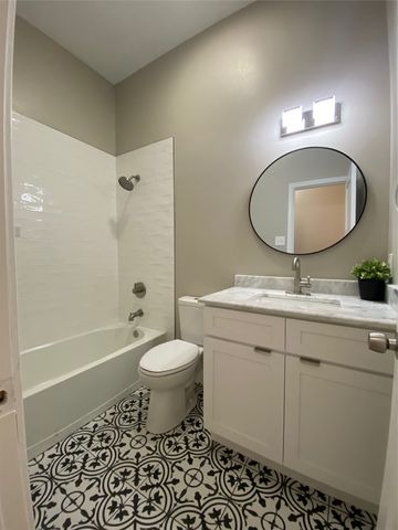 6804 Braeview Drive, Fort Worth, TX 76137