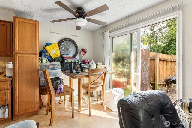 2727 Hefner, Bremerton, WA 98310