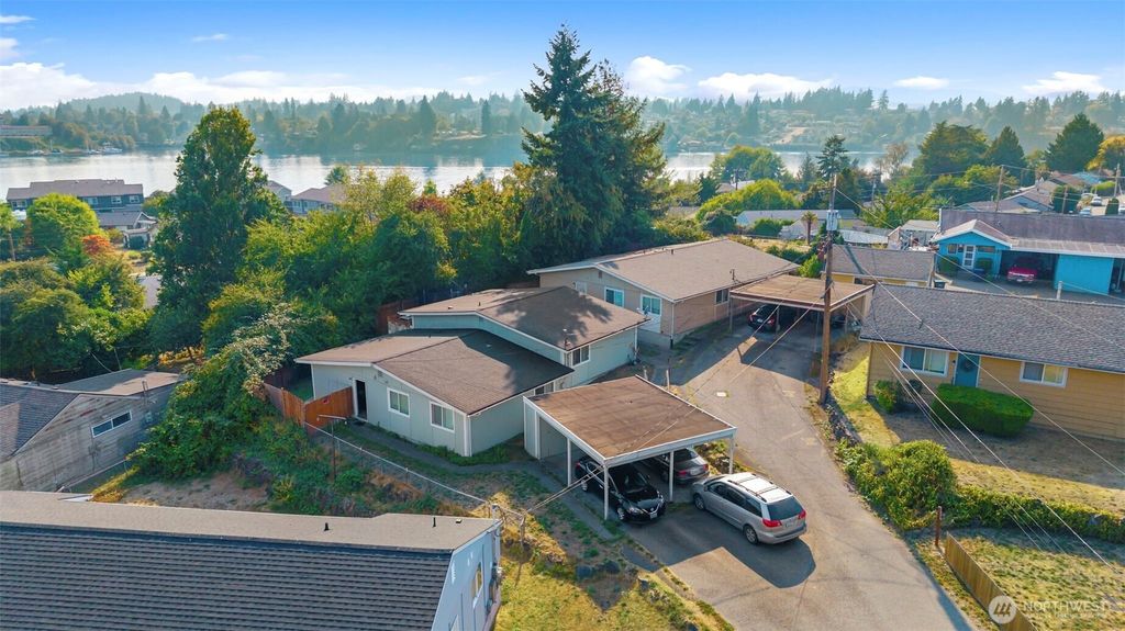 2727 Hefner, Bremerton, WA 98310