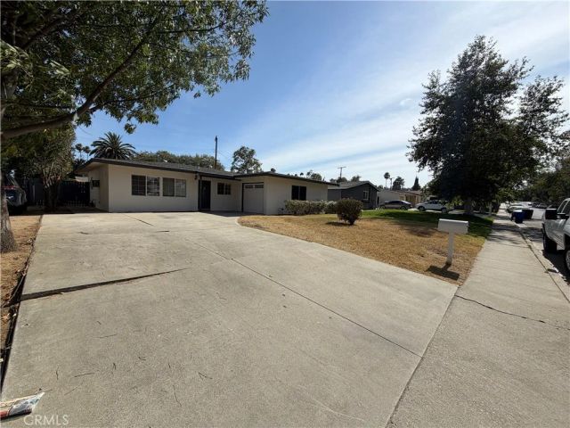 5750 Willard Way, Riverside, CA 92504
