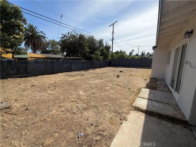 5750 Willard Way, Riverside, CA 92504