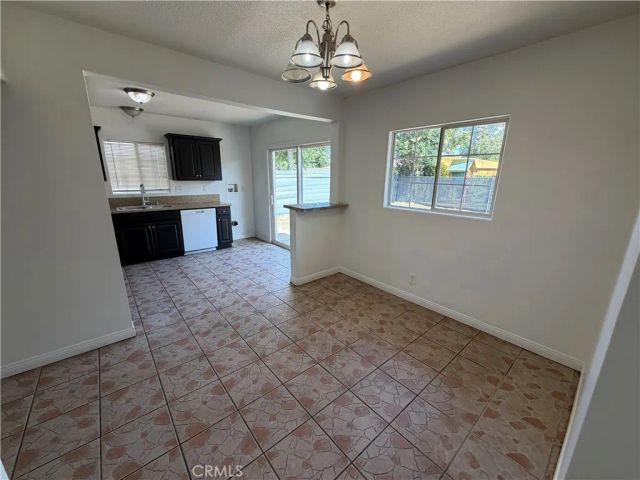 5750 Willard Way, Riverside, CA 92504