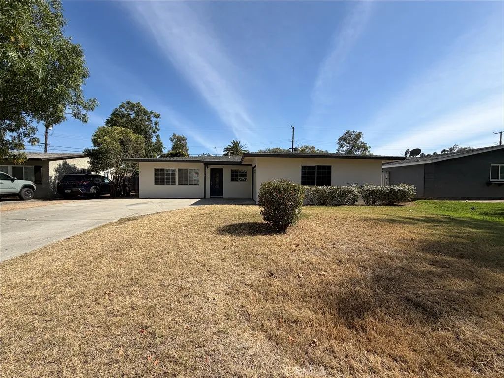 5750 Willard Way, Riverside, CA 92504