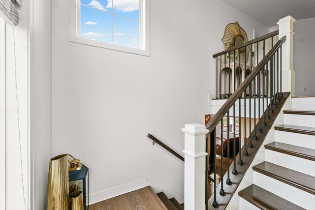 3901 Freedom Boulevard, Champaign, IL 61822