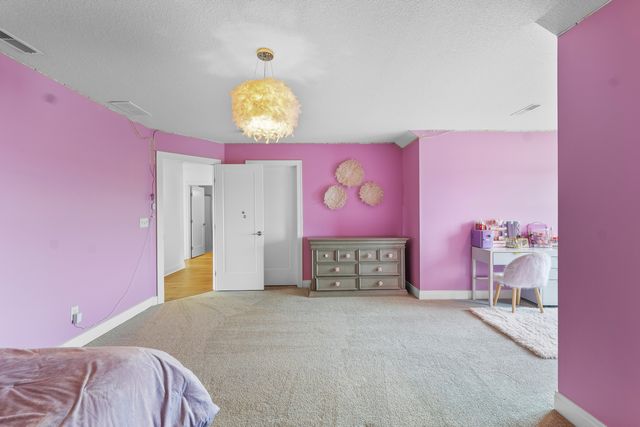 3901 Freedom Boulevard, Champaign, IL 61822