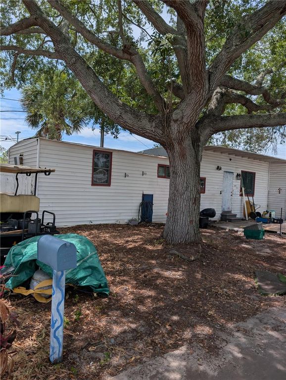 2561 BERMUDA STREET, Clearwater, FL 33763