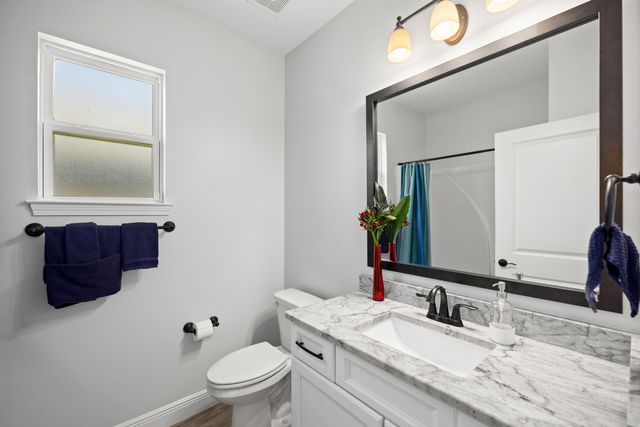 4 8Th Street UNIT B, Shalimar, FL 32579