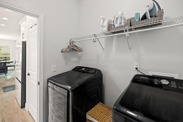 4 8Th Street UNIT B, Shalimar, FL 32579
