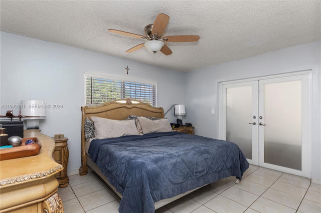 1211 NW 179th St, Miami Gardens, FL 33169