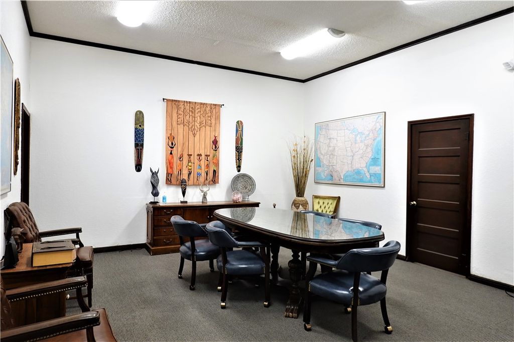 120 Green Ave, Taft, TX 78390 — photo 2