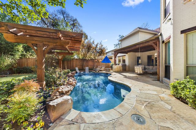 4316 Santa Barbara Drive, Dallas, TX 75214