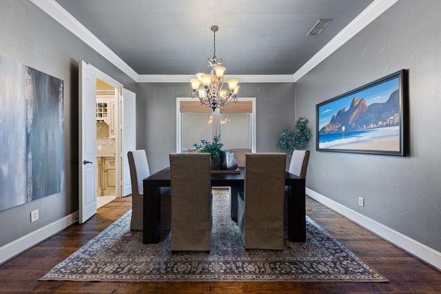 4316 Santa Barbara Drive, Dallas, TX 75214