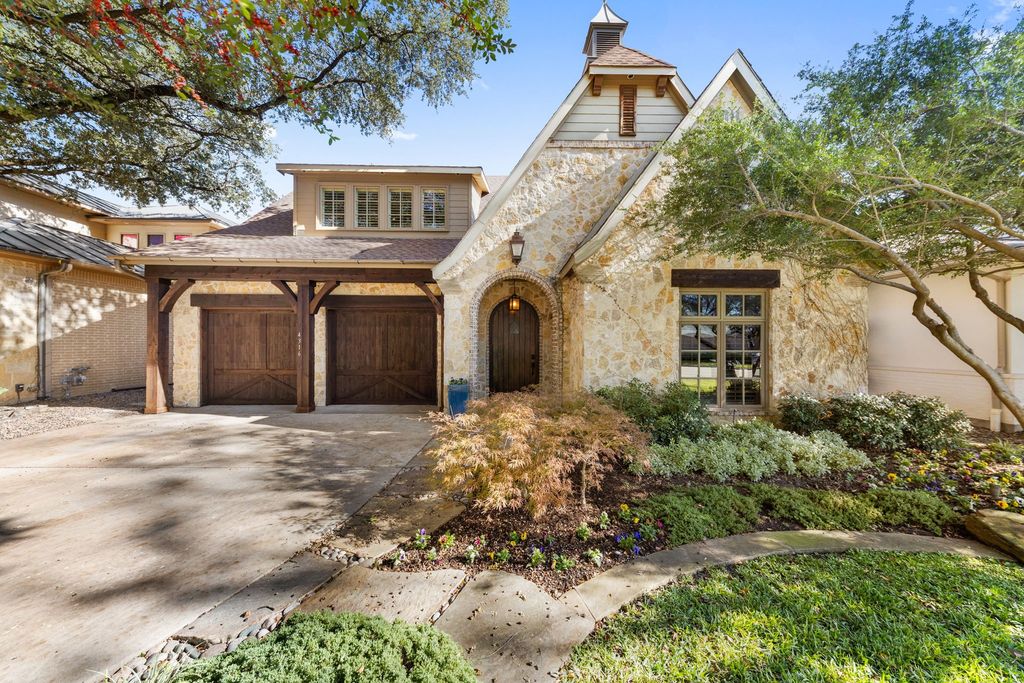 4316 Santa Barbara Drive, Dallas, TX 75214