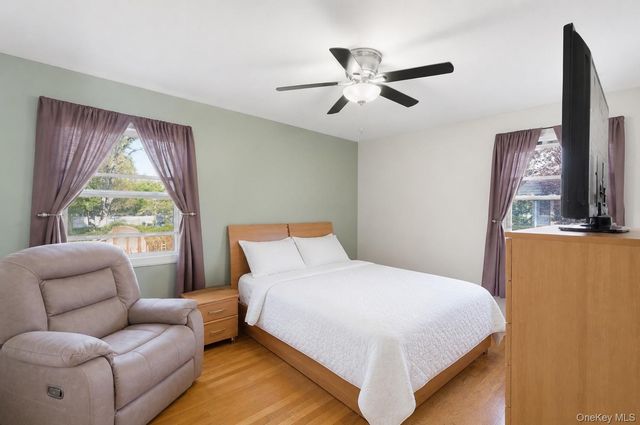 183 Broadway, Brentwood, NY 11717