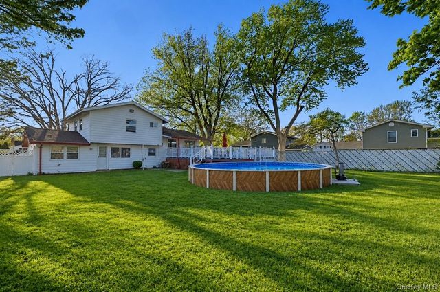 183 Broadway, Brentwood, NY 11717