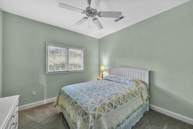 295 S Pointe Shore DR 102, Moneta, VA 24121