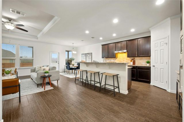 21005 Isle Of Glass ST, Pflugerville, TX 78660