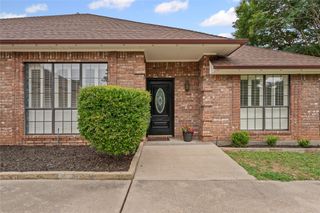5709 Cortez Drive, Granbury, TX 76049