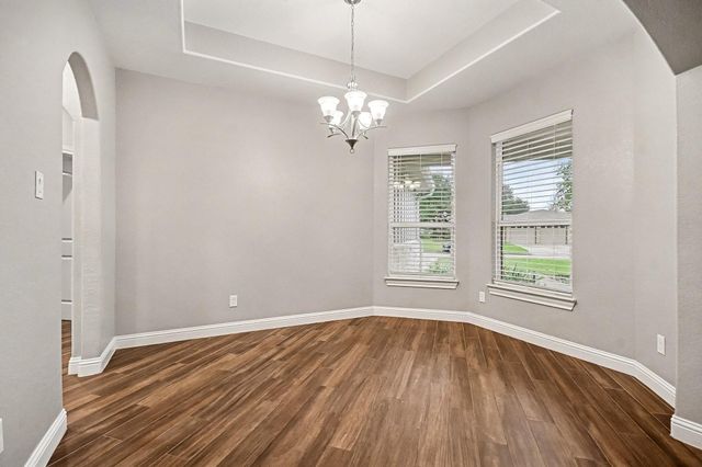 2523 Turberry Drive, West Columbia, TX 77486