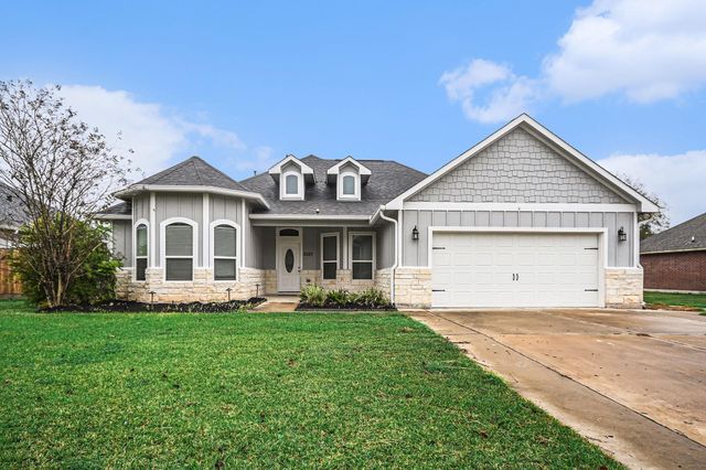 2523 Turberry Drive, West Columbia, TX 77486