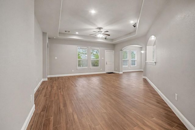 2523 Turberry Drive, West Columbia, TX 77486