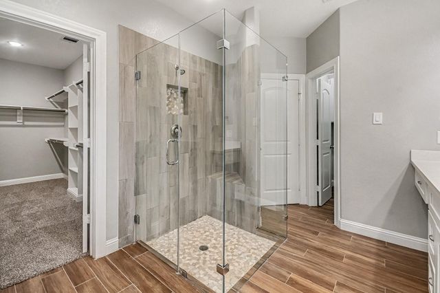 2523 Turberry Drive, West Columbia, TX 77486