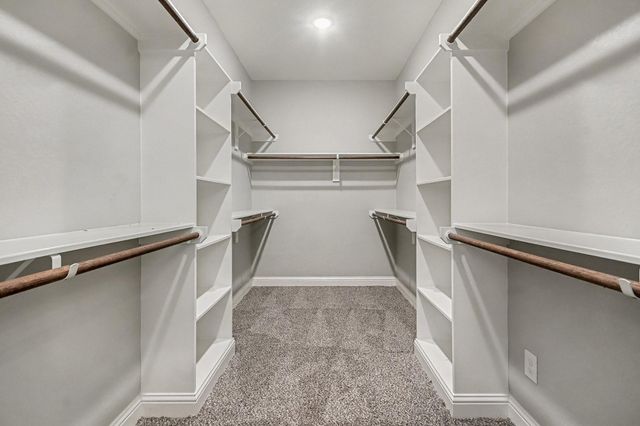 2523 Turberry Drive, West Columbia, TX 77486