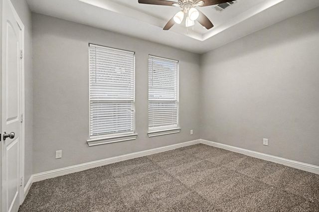 2523 Turberry Drive, West Columbia, TX 77486