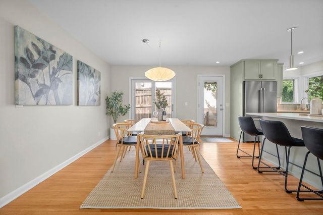 2719 W 28th Street, Minneapolis, MN 55416