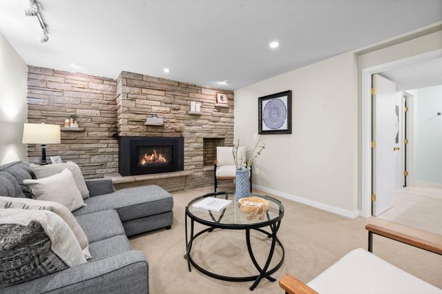 2719 W 28th Street, Minneapolis, MN 55416