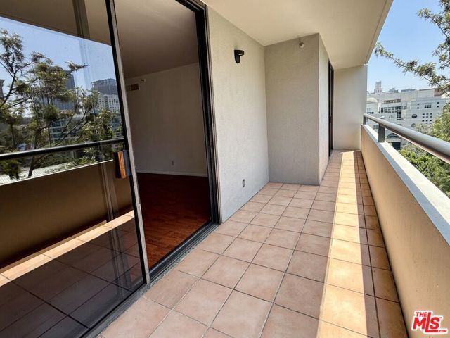 600 W 9th Street 814, Los Angeles, CA 90015