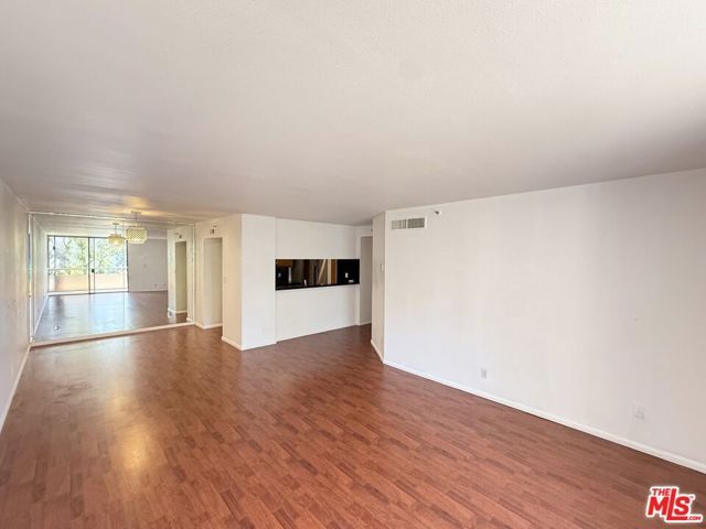 600 W 9th Street 814, Los Angeles, CA 90015