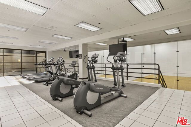 600 W 9th Street 814, Los Angeles, CA 90015