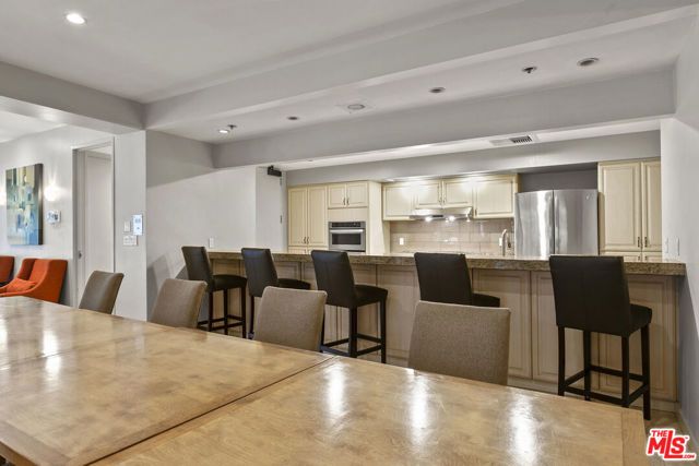 600 W 9th Street 814, Los Angeles, CA 90015