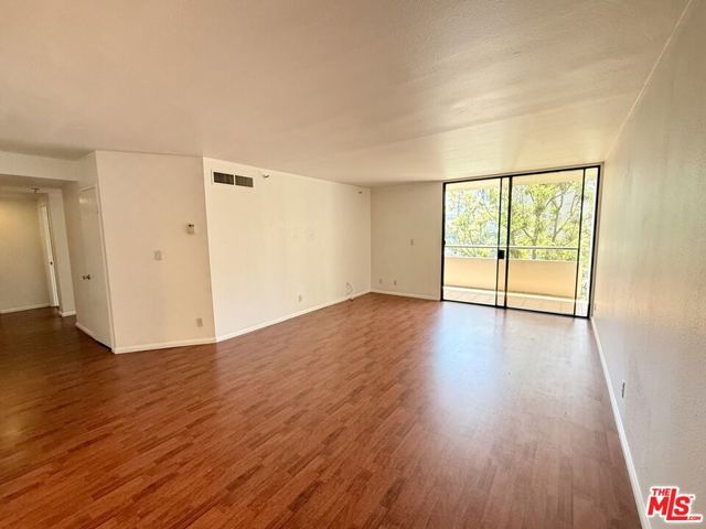 600 W 9th Street 814, Los Angeles, CA 90015