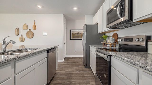 408 Green Ash Dr., Conway, SC 29527