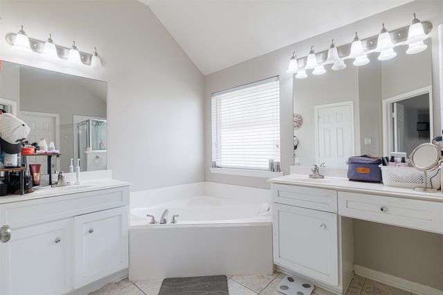 11002 Creekline Meadow Court, Cypress, TX 77429