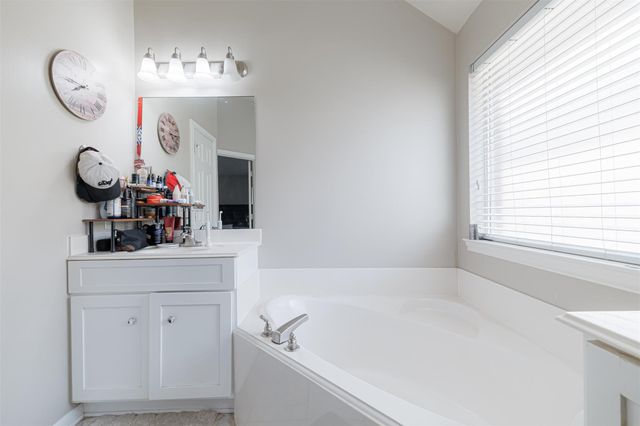 11002 Creekline Meadow Court, Cypress, TX 77429